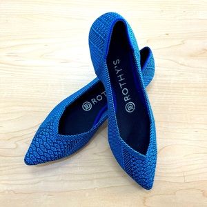 Super rare Rothy’s The Point Flat in Lapis Python / Blue. Size 7. Unicorn